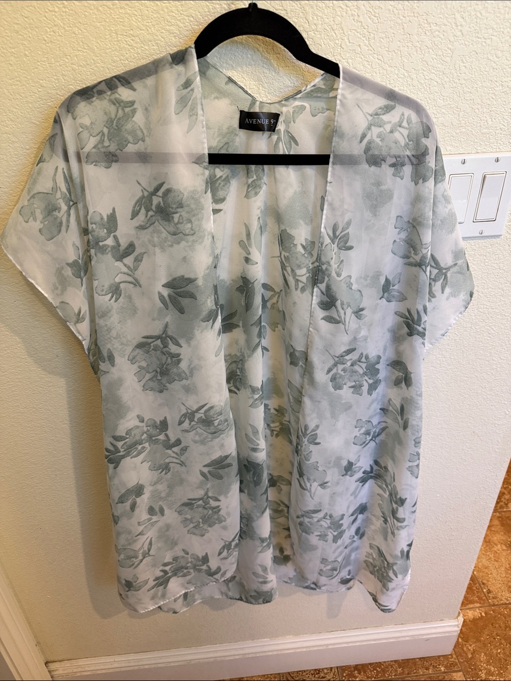 Avenue Sheer Floral Kimono in Soft Sage and White